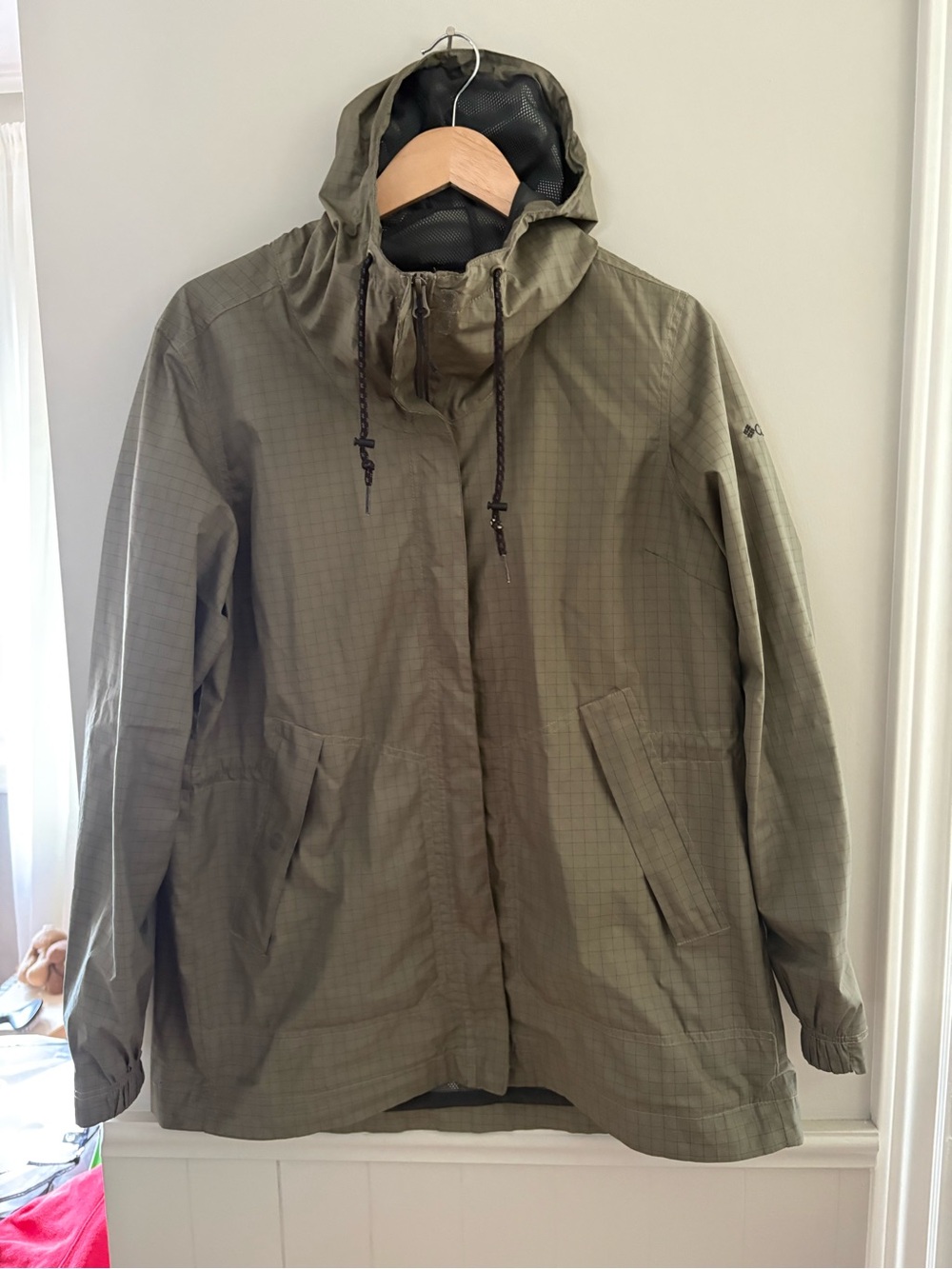 Columbia Women’s Ramona Falls Jacket, Olive Green Hooded Raincoat
